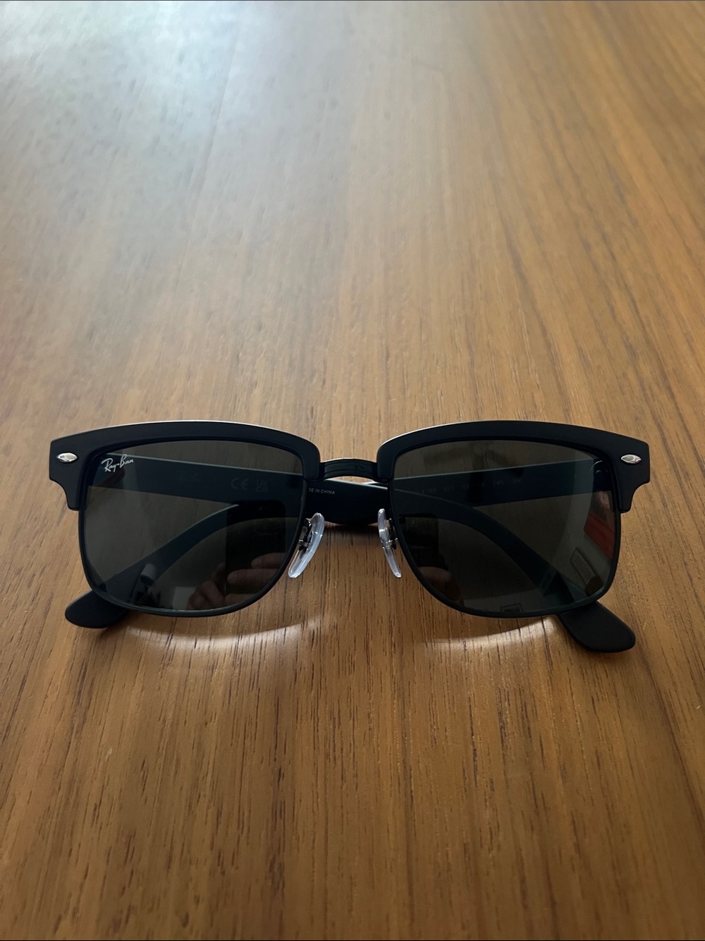 Ray-Ban Black Frame Gray Lens Sunglasses